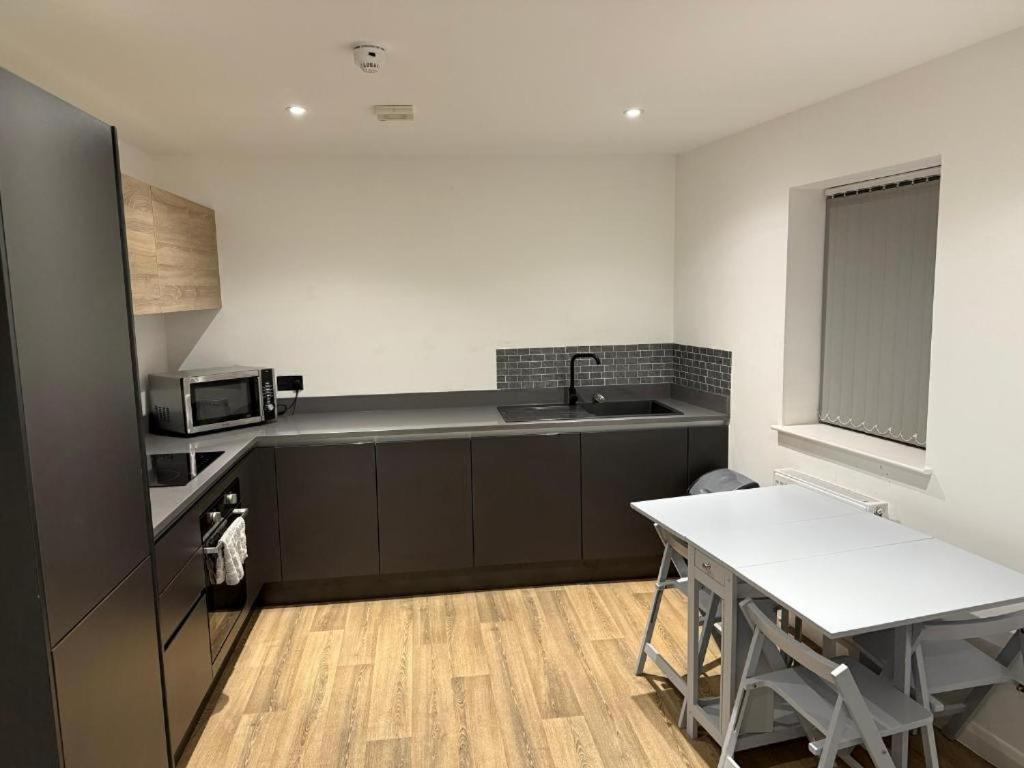 City Point Apartments Manchester Bagian luar foto